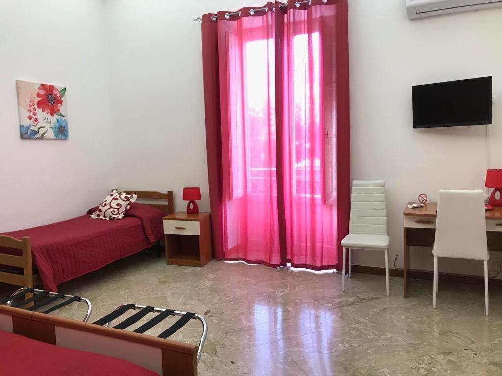 B&B Il Sole ปาแลร์โม ภายนอก รูปภาพ