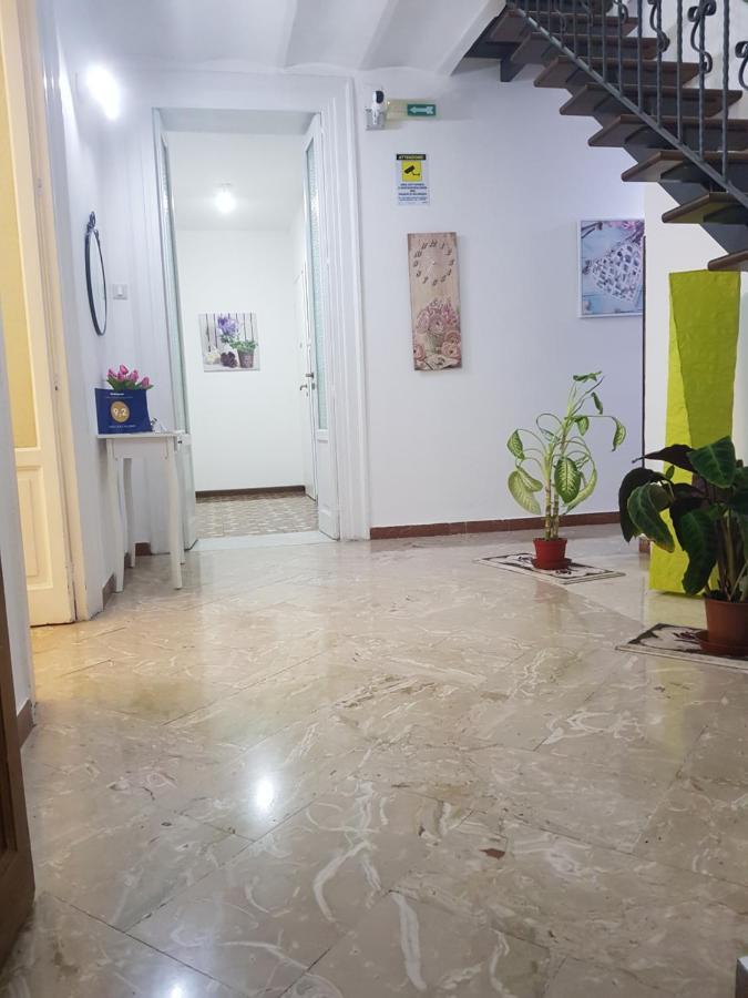 B&B Il Sole ปาแลร์โม ภายนอก รูปภาพ